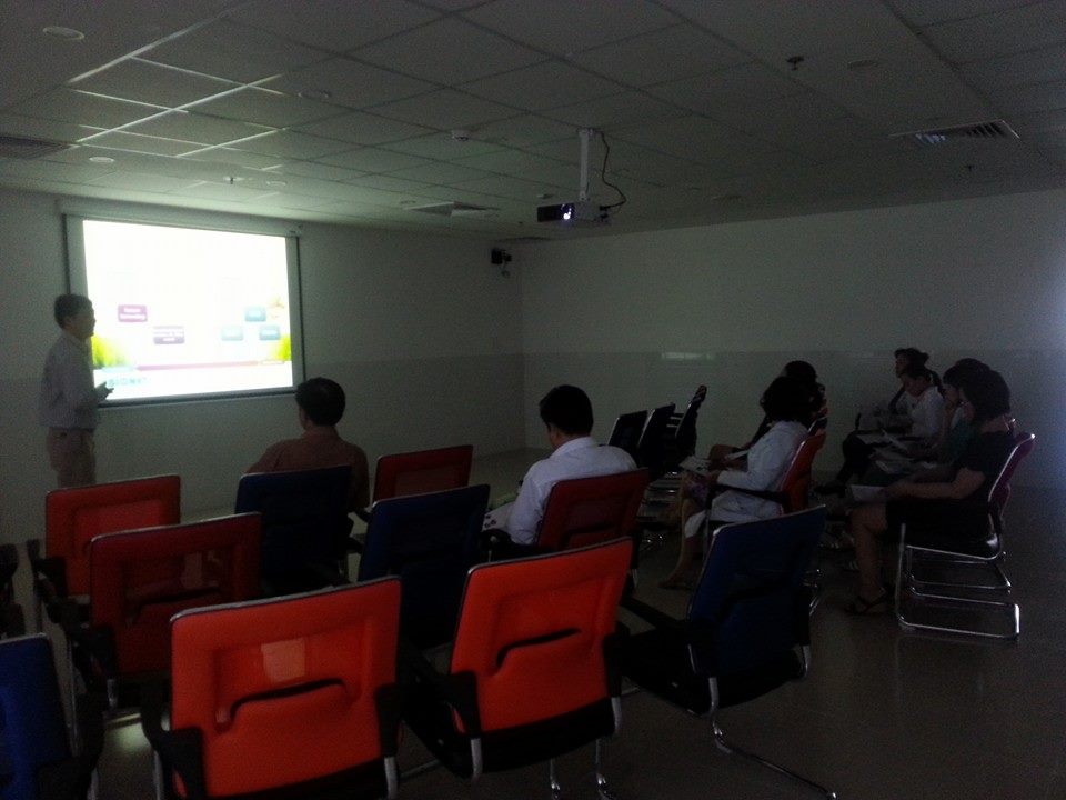 Buổi sinh hoạt khoa học giới thiệu kỹ thuật Panorama™ Test tại Bệnh viện Gia đình Đà Nẵng